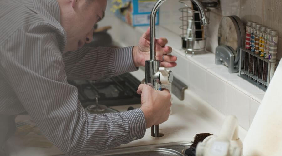 Professional Tankless Water Heater Installation in Holly Bluff, MS